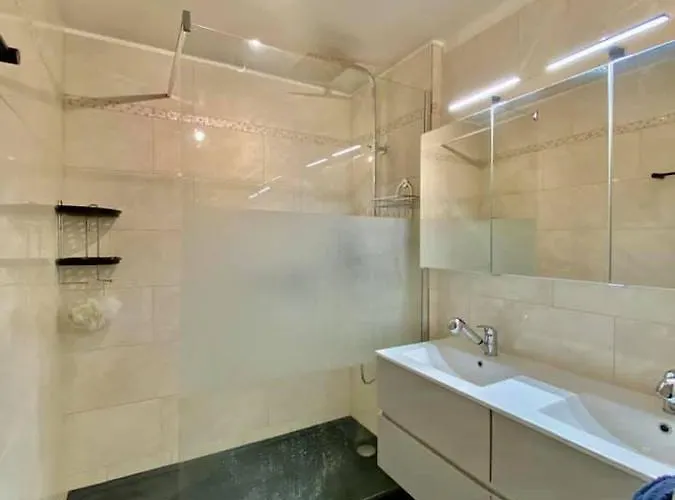 De 11 M2 Avec Balcon * 巴黎