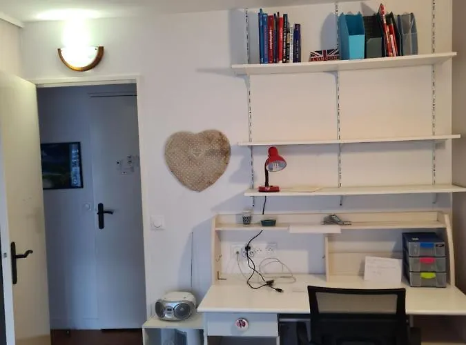 De 11 M2 Avec Balcon 巴黎