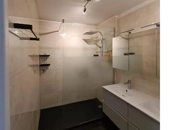 民宿 De 11 M2 Avec Balcon